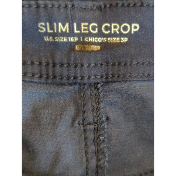 Chico's Navy Blue Slim Leg Cropped Pants Women's Size 16P Mid Rise Casual Career - Picture 10 of 10